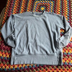 Kirkland Signature Women’s Blue Crewneck Sweatshirt Size Large